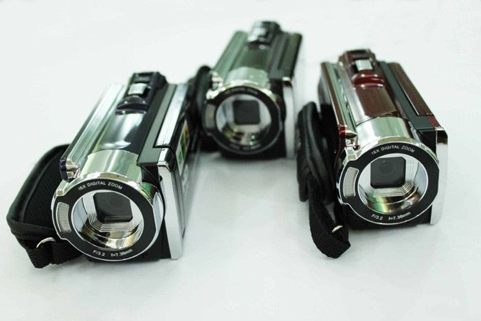 2017 Latest 16X Digital Zoom 12MP Mini HD Digital Video Camera 3'' TFT LCD Cheap Video Camera Professional SD Card 32GB