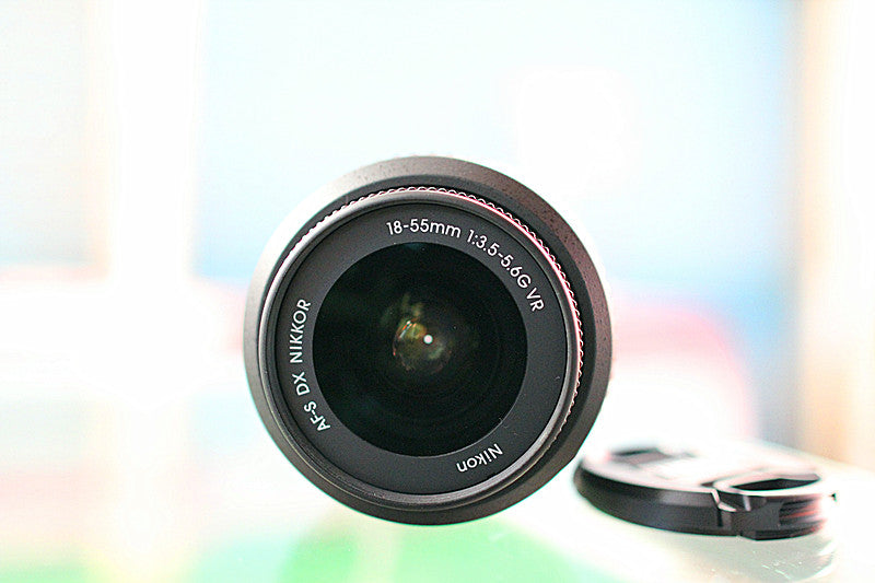 USED Nikon NIKKOR 18-55mm f/3.5-5.6G VR AF Lens Auto & Manual Front Lens Rear Lens Cap